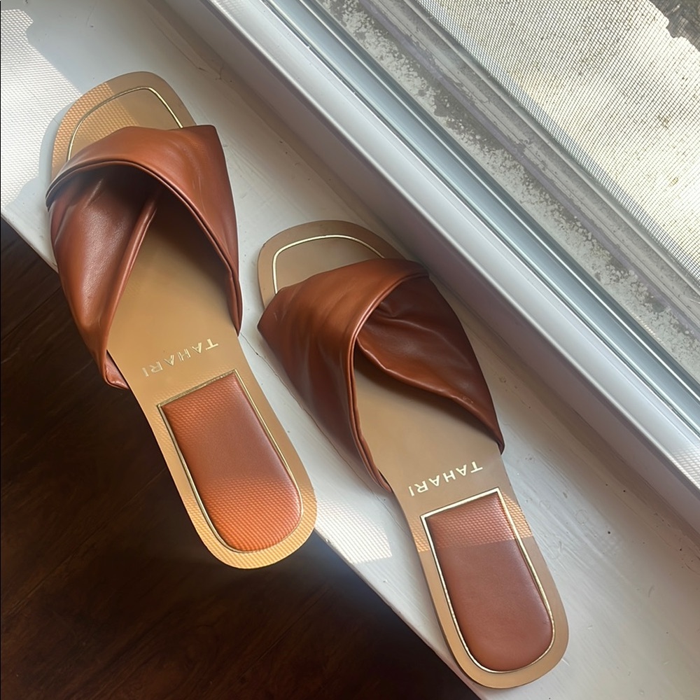 Tahari slip on sandals